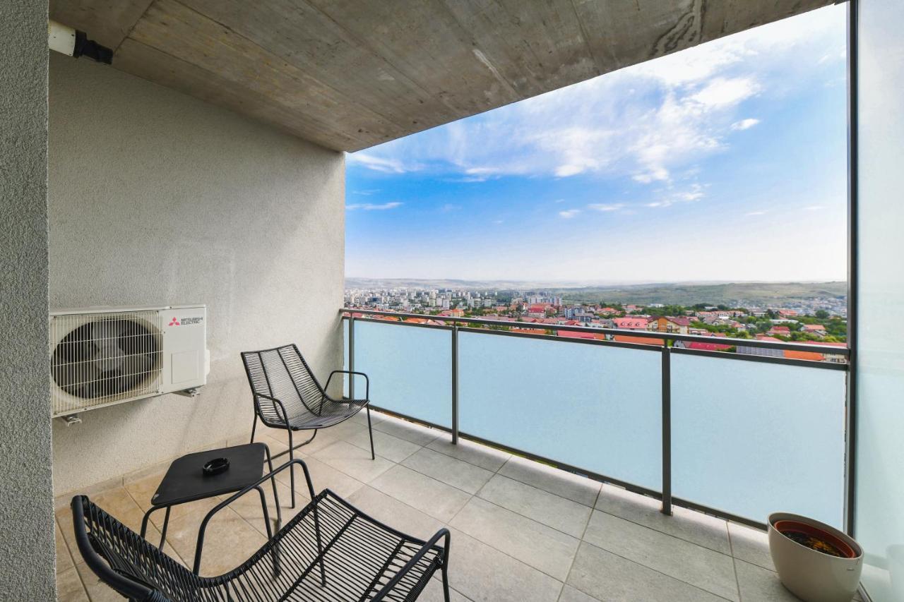 My Place Grand Hill Клуж-Напока Екстериор снимка