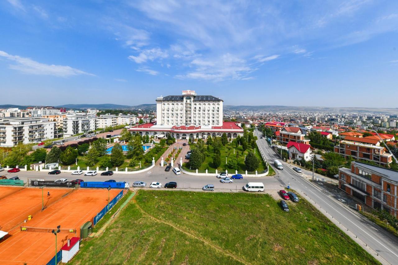 My Place Grand Hill Клуж-Напока Екстериор снимка