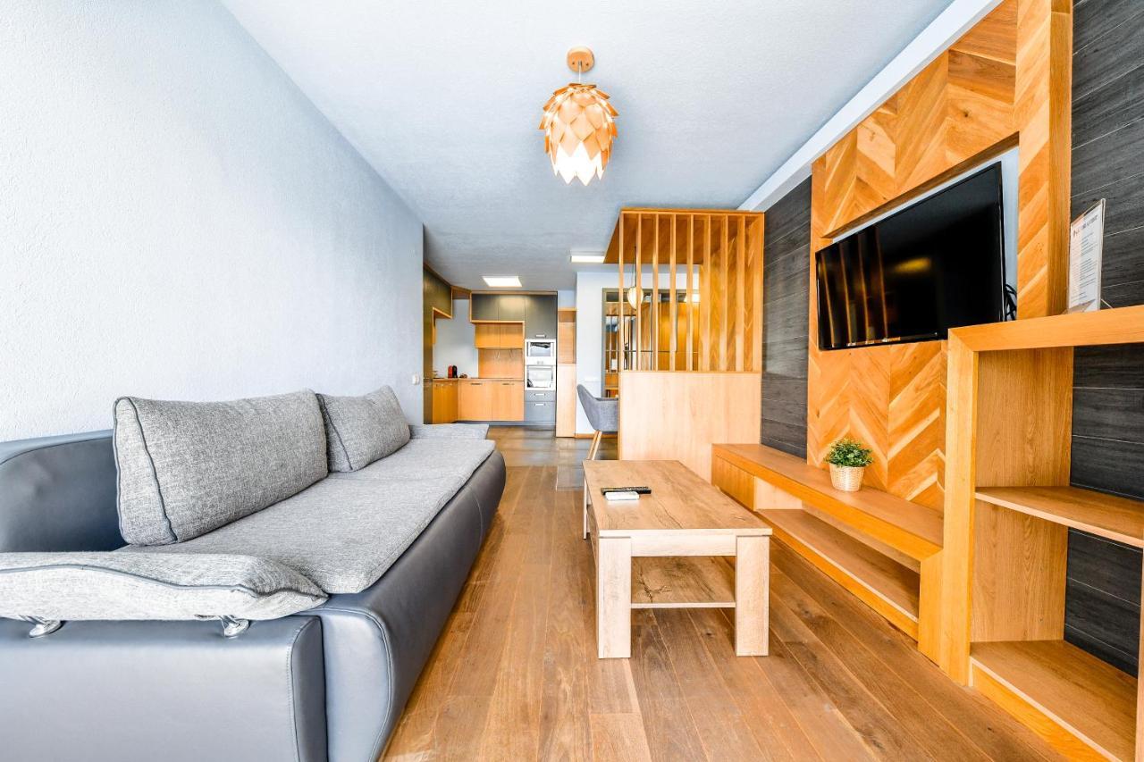My Place Grand Hill Клуж-Напока Екстериор снимка