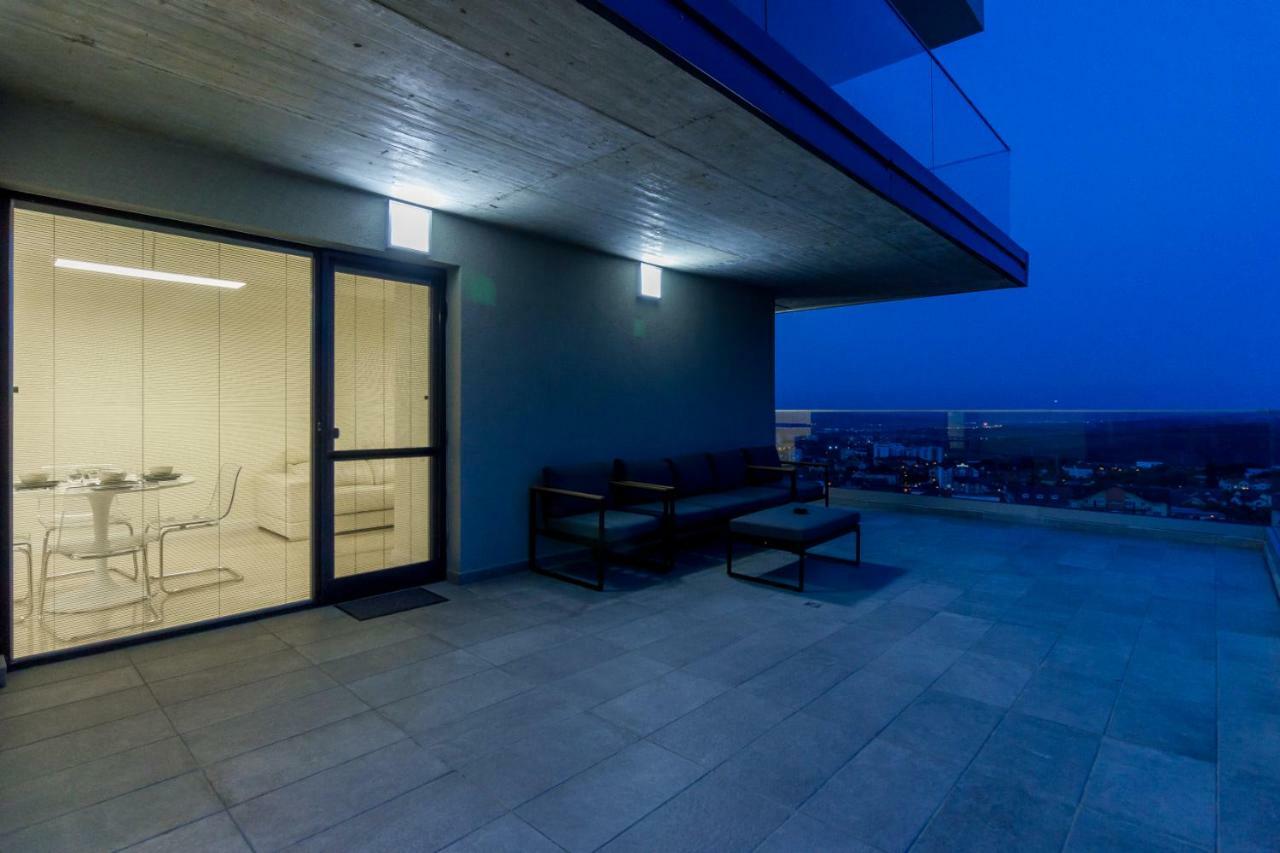 My Place Grand Hill Клуж-Напока Екстериор снимка