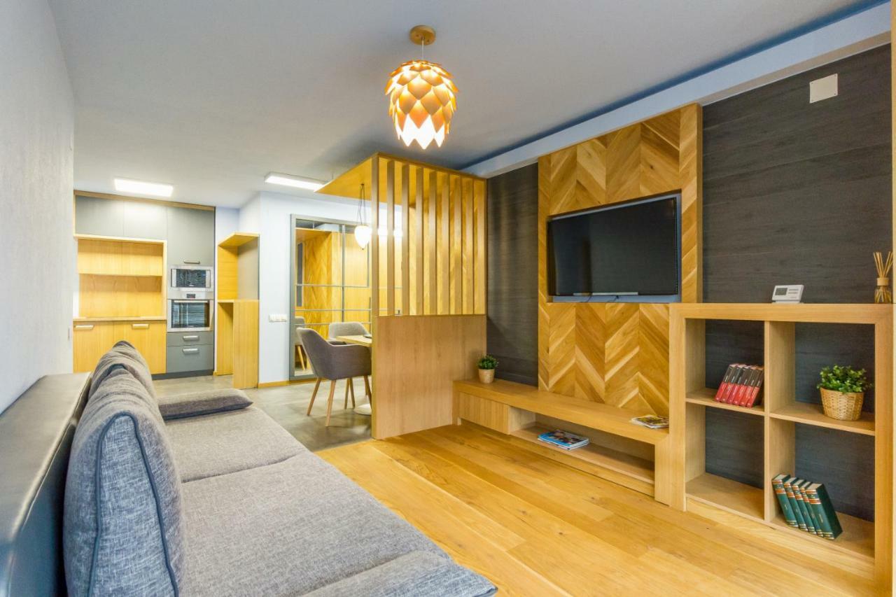My Place Grand Hill Клуж-Напока Екстериор снимка
